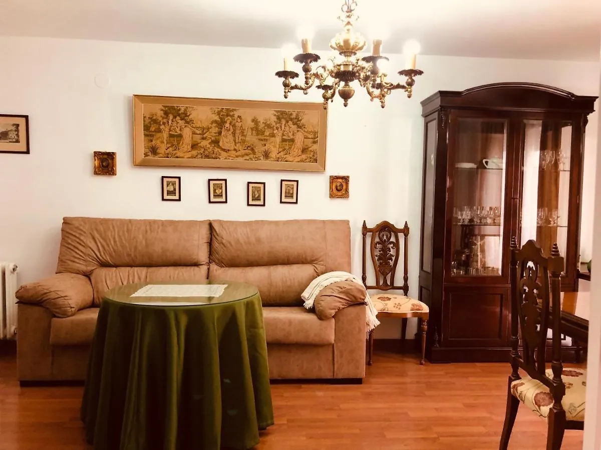 Apartamento Vivienda Familiar En El Centro De Baeza España
