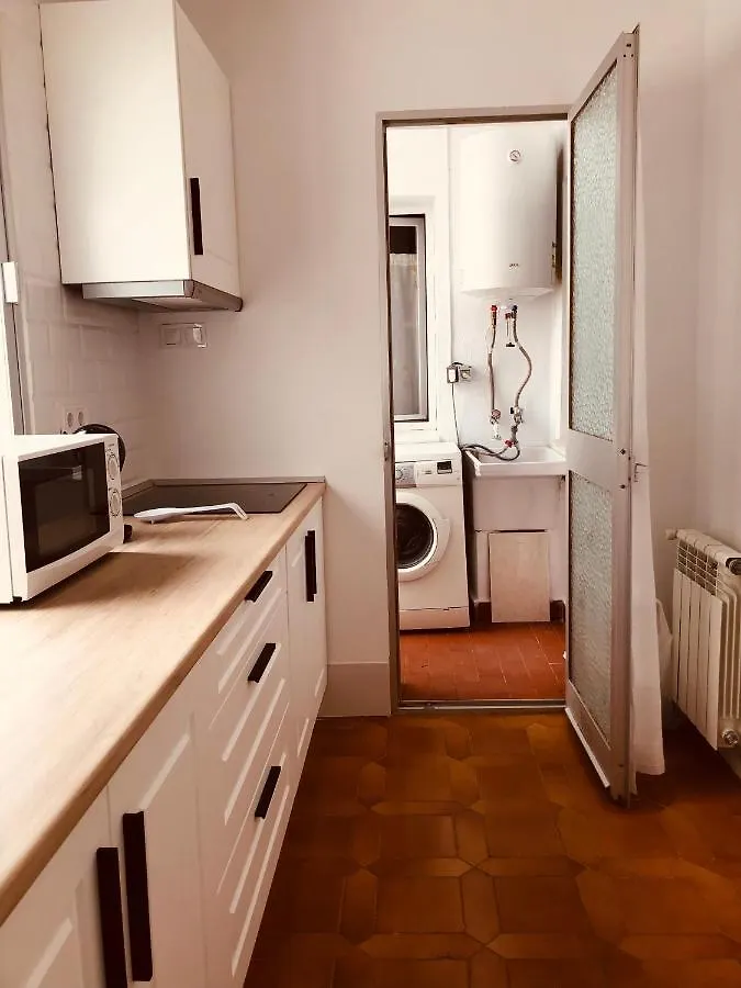 Vivienda Familiar En El Centro De Baeza Apartment
