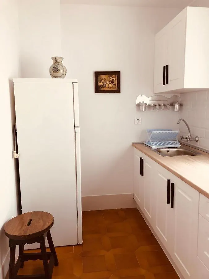 Apartamento Vivienda Familiar En El Centro De Baeza 0*,